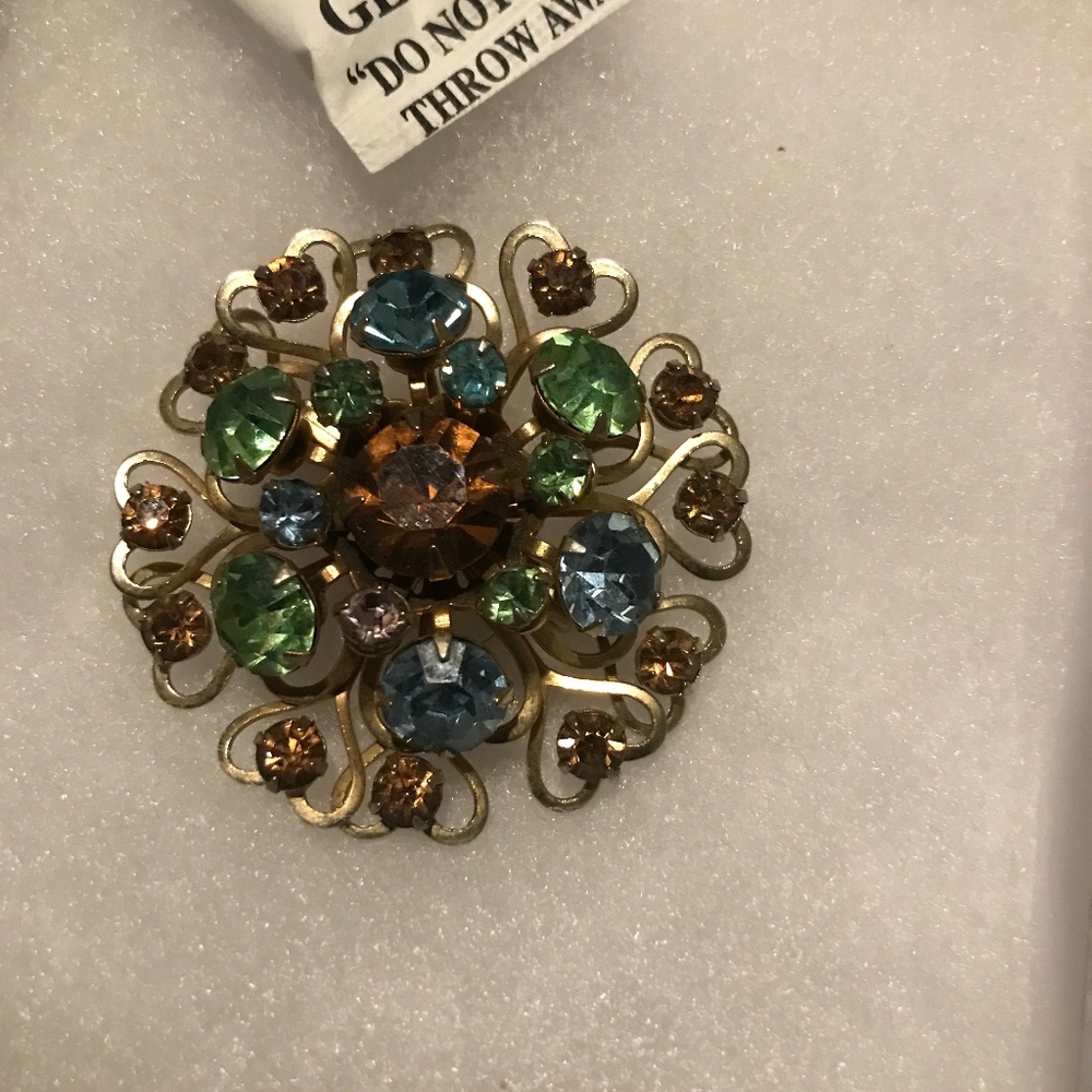 Classy brooch